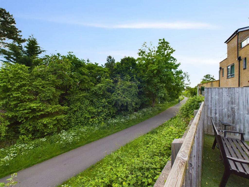 Additional image 17 of Charnhill Drive, Mangotsfield