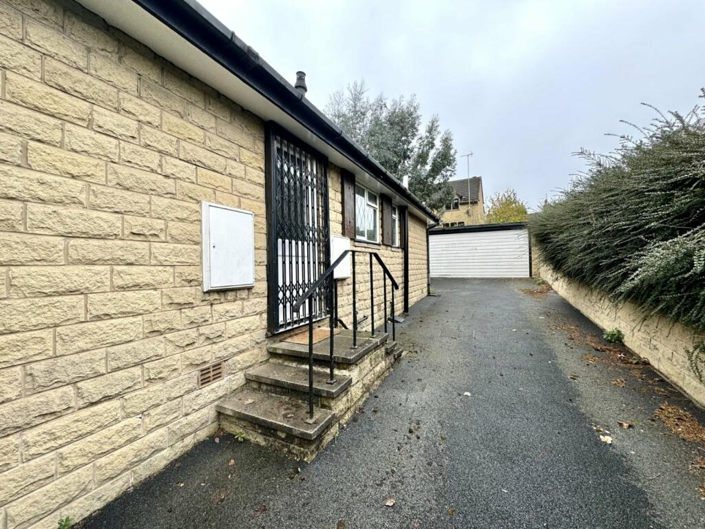 Additional image 16 of Dewsbury Road, Gomersal, BD19