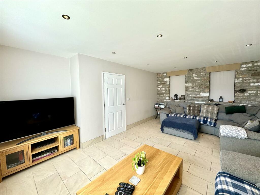 Additional image 5 of Main Road, Aust, Bristol