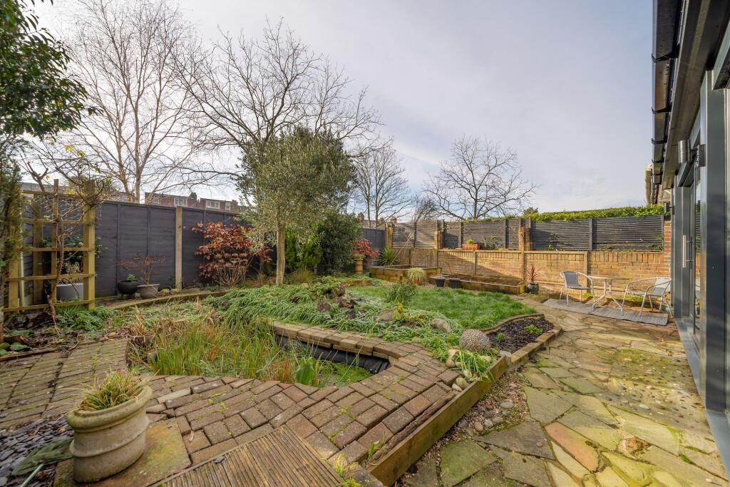 Additional image 7 of Cedars Road, Beckenham, BR3