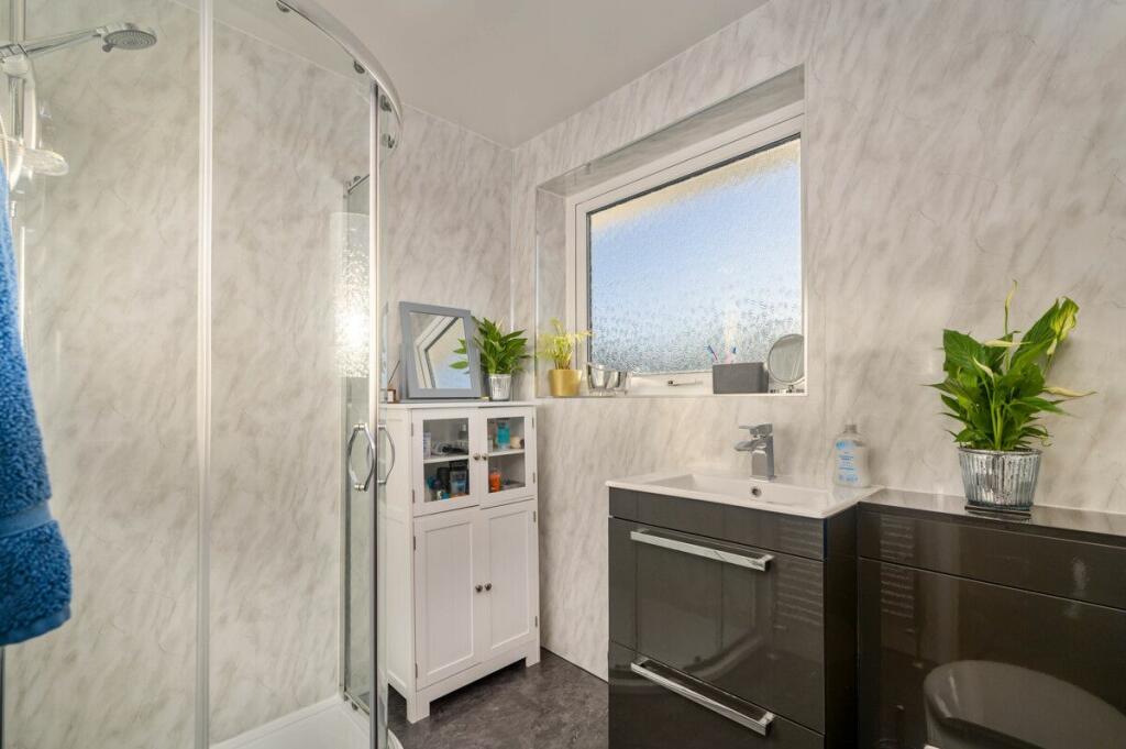 Additional image 3 of Moorside Gardens, Drighlington, Bradford