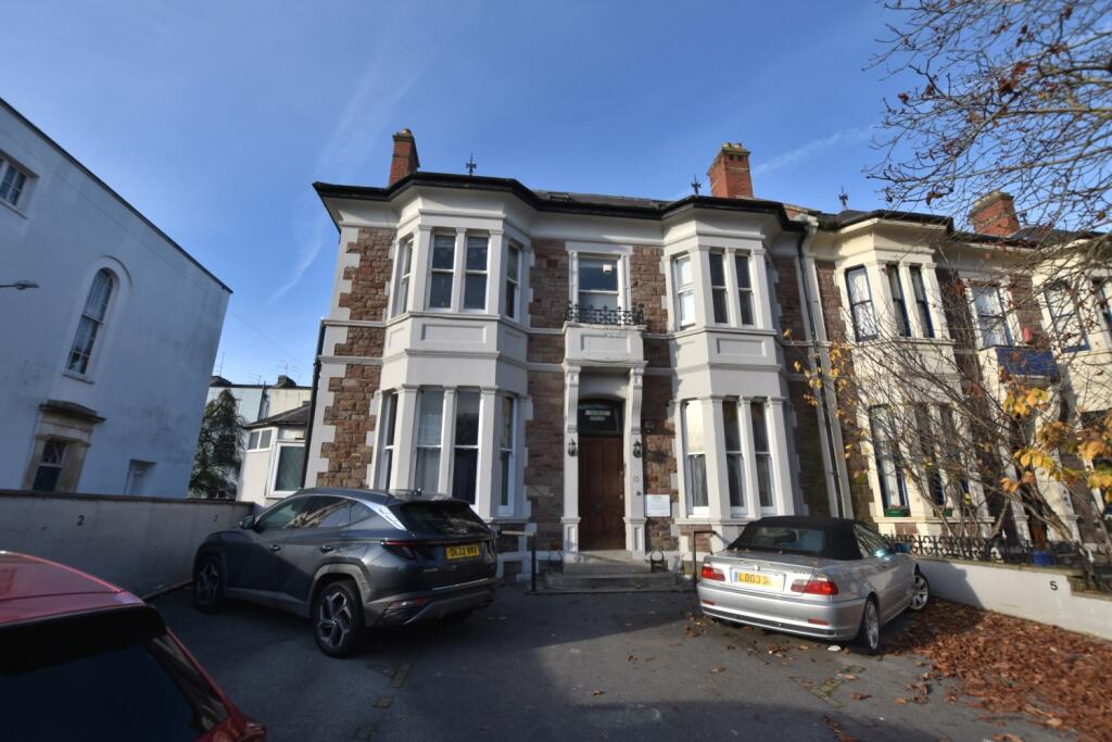 St Pauls Road, Lower Maisonette, Clifton, Bristol, BS8 1LT