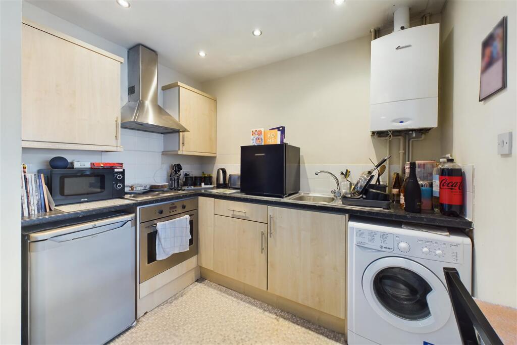 Additional image 33 of MIXED USE BLOCK | £34K | BS14