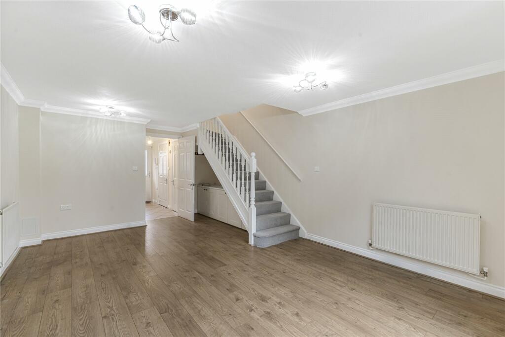 Additional image 3 of Sparkes Close, Bromley, BR2