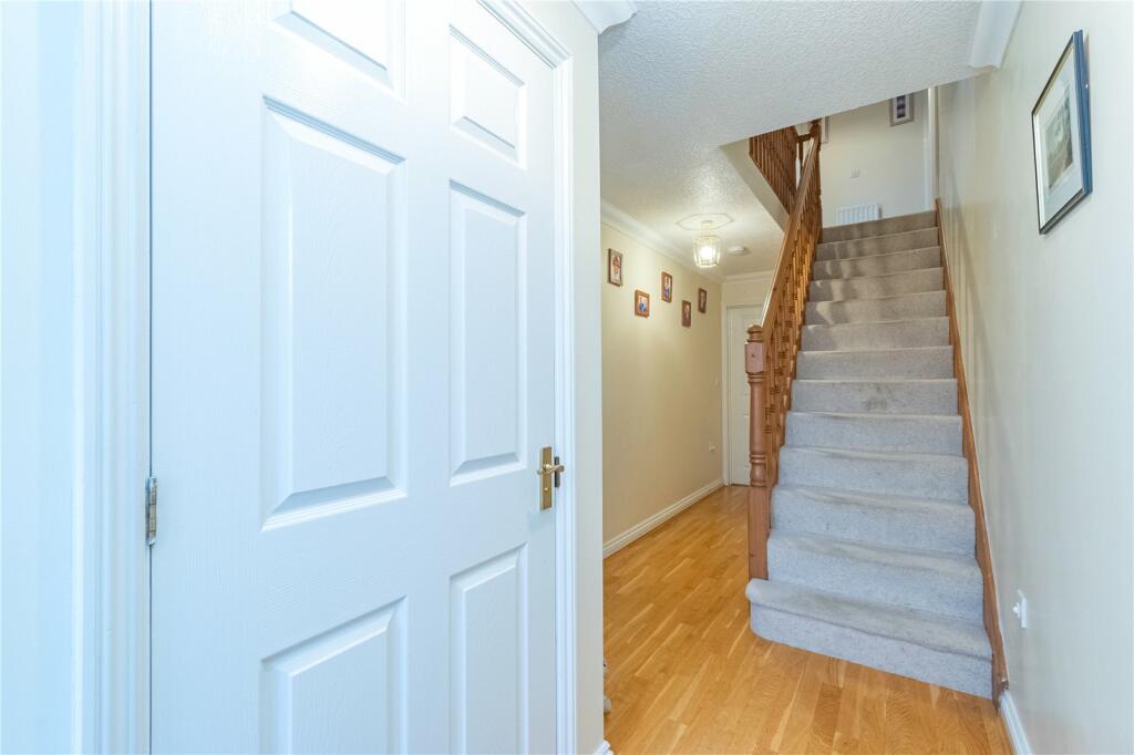 Additional image 6 of 28 Cypress Way, Penrith