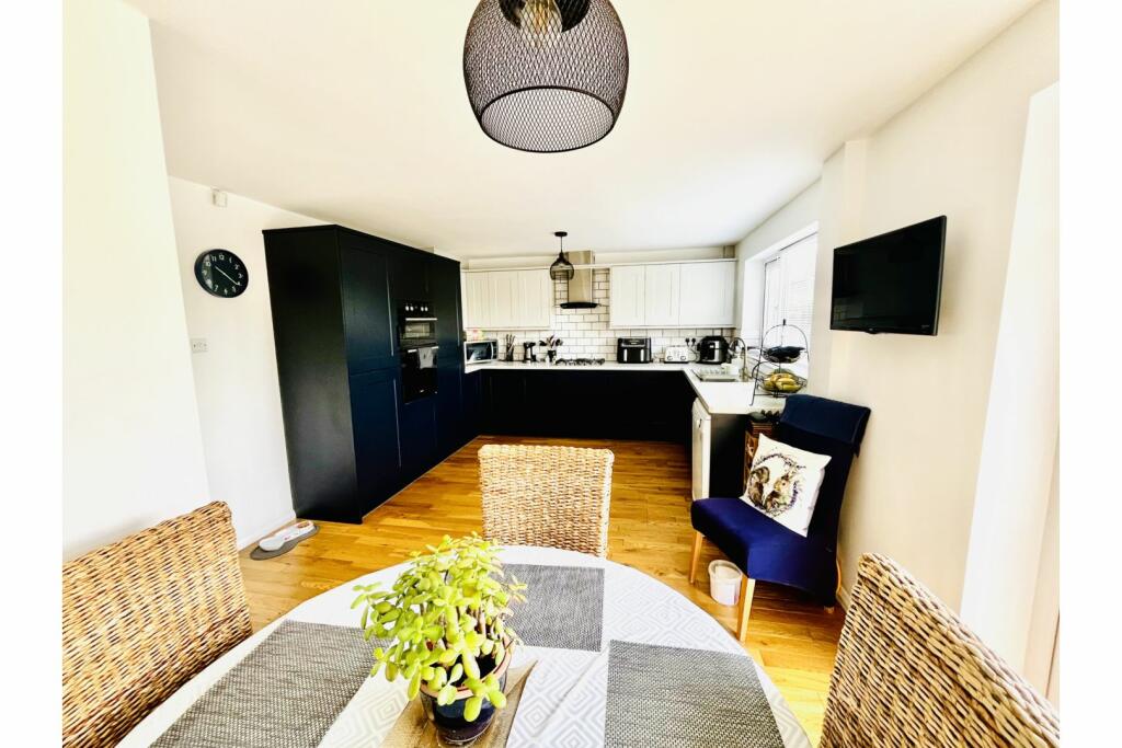 Additional image 11 of Glen Rise, Shipley, BD17