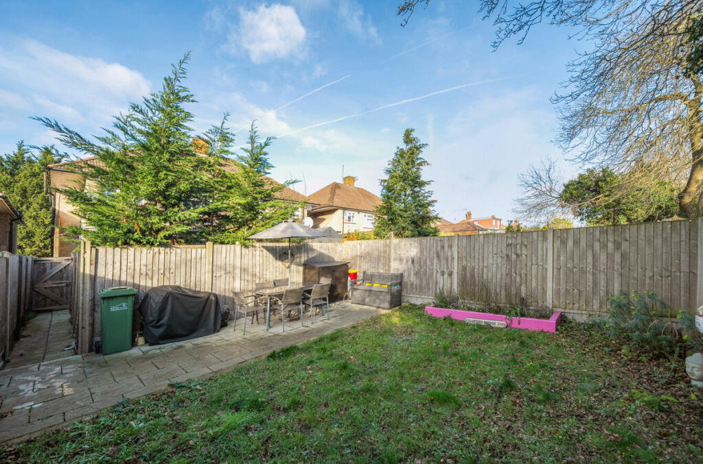 Additional image 10 of Hillview Road, Chislehurst, BR7 6DT