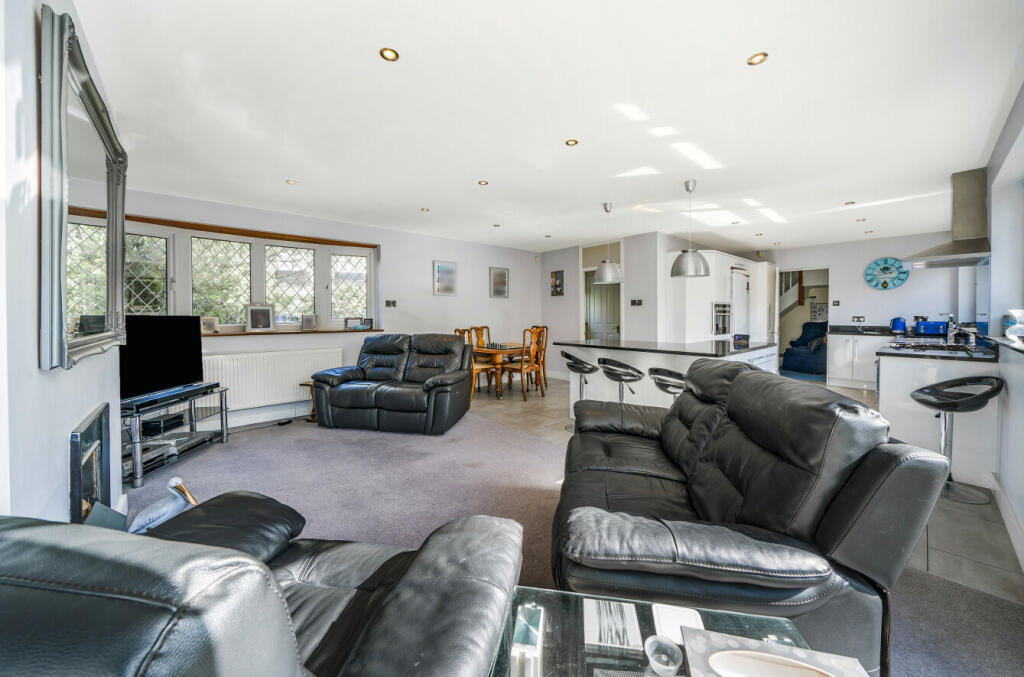 Additional image 7 of Beaconsfield Road, Bromley, BR1