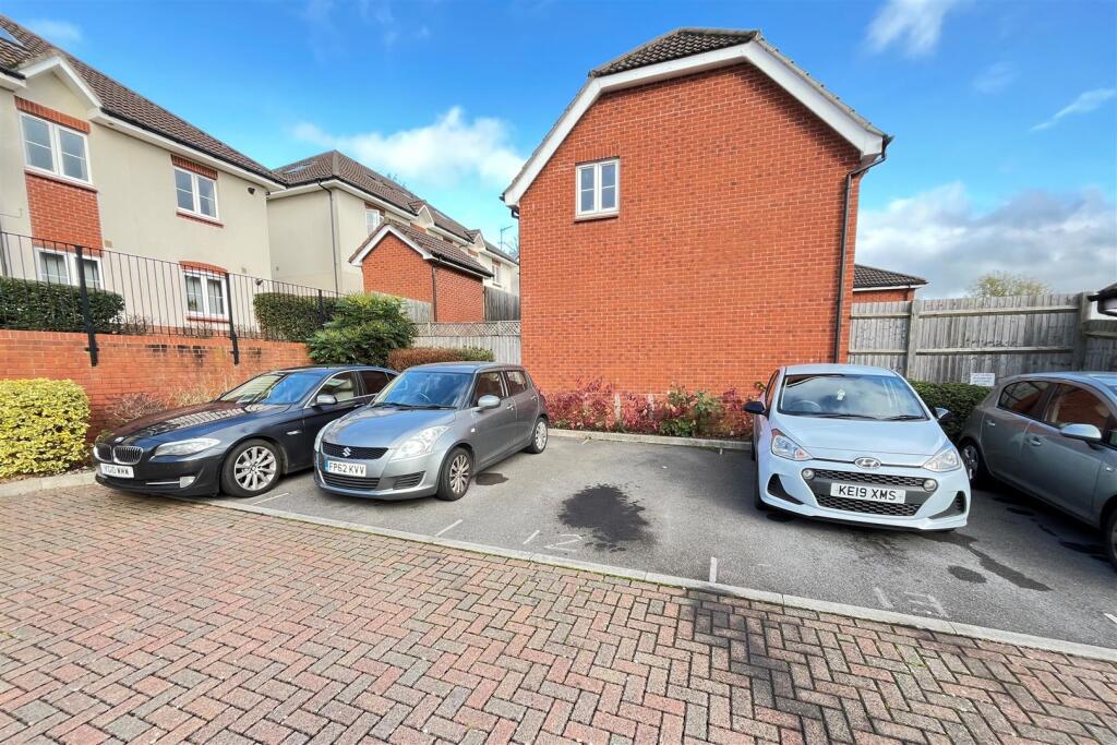 Additional image 20 of 2 BED | 2 BATH | SHIREHAMPTON