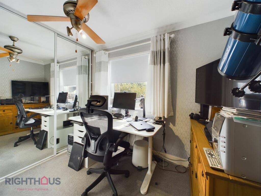 Additional image 13 of Badgers Way, Bradford, BD2