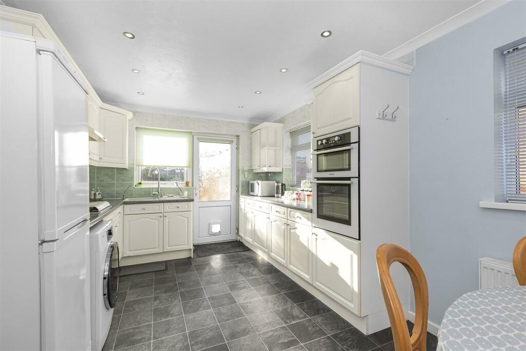 Additional image 16 of Wayside Close, Frampton Cotterell, Bristol