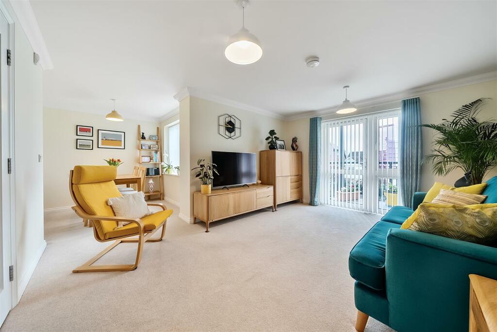 Additional image 3 of Edinburgh Lodge, Orpington