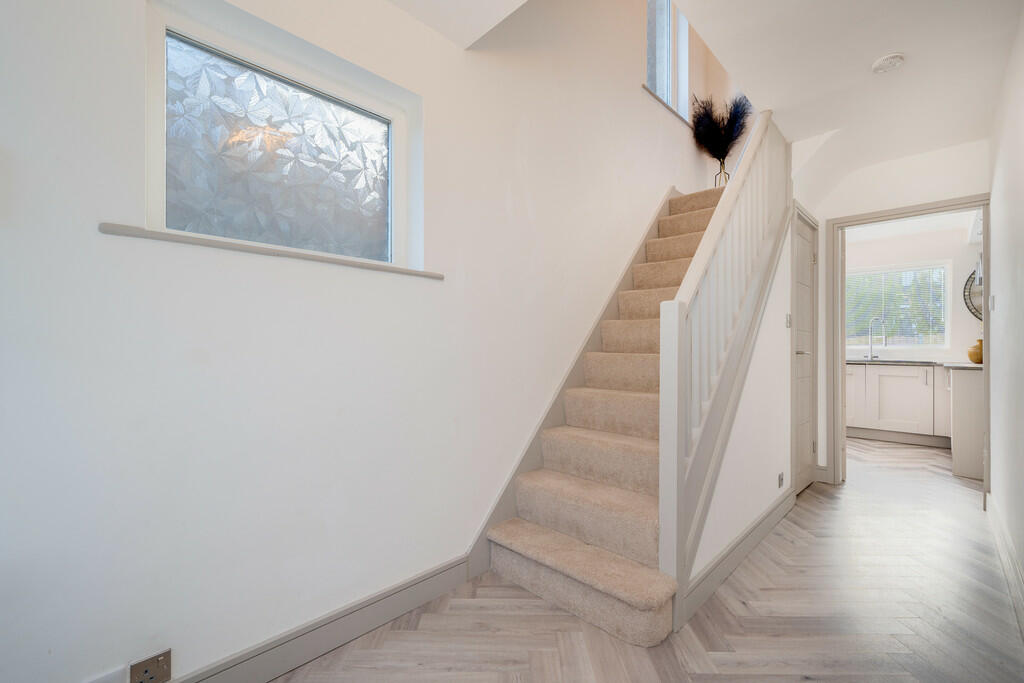 Additional image 9 of Moor Lane, Birkenshaw