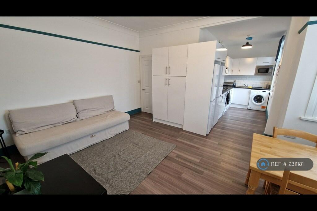 Additional image 3 of Croydon Road, Beckenham, BR3