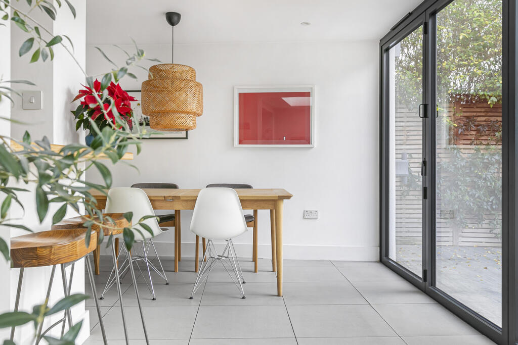 Additional image 9 of Alexandra Crescent, Bromley, BR1