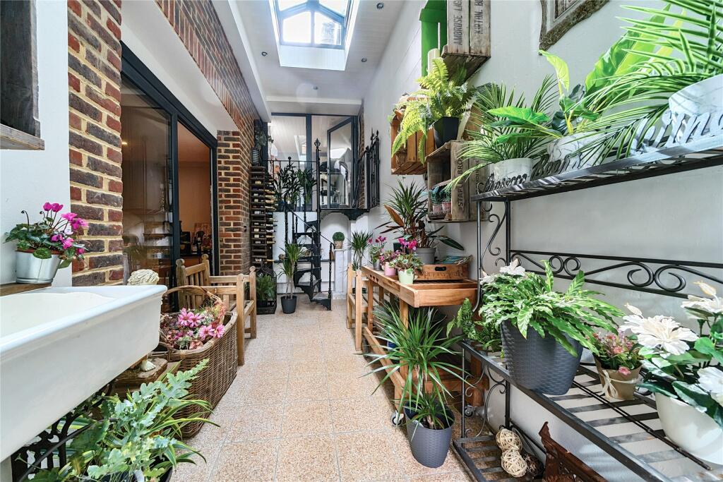 Additional image 18 of Croydon Road, Keston