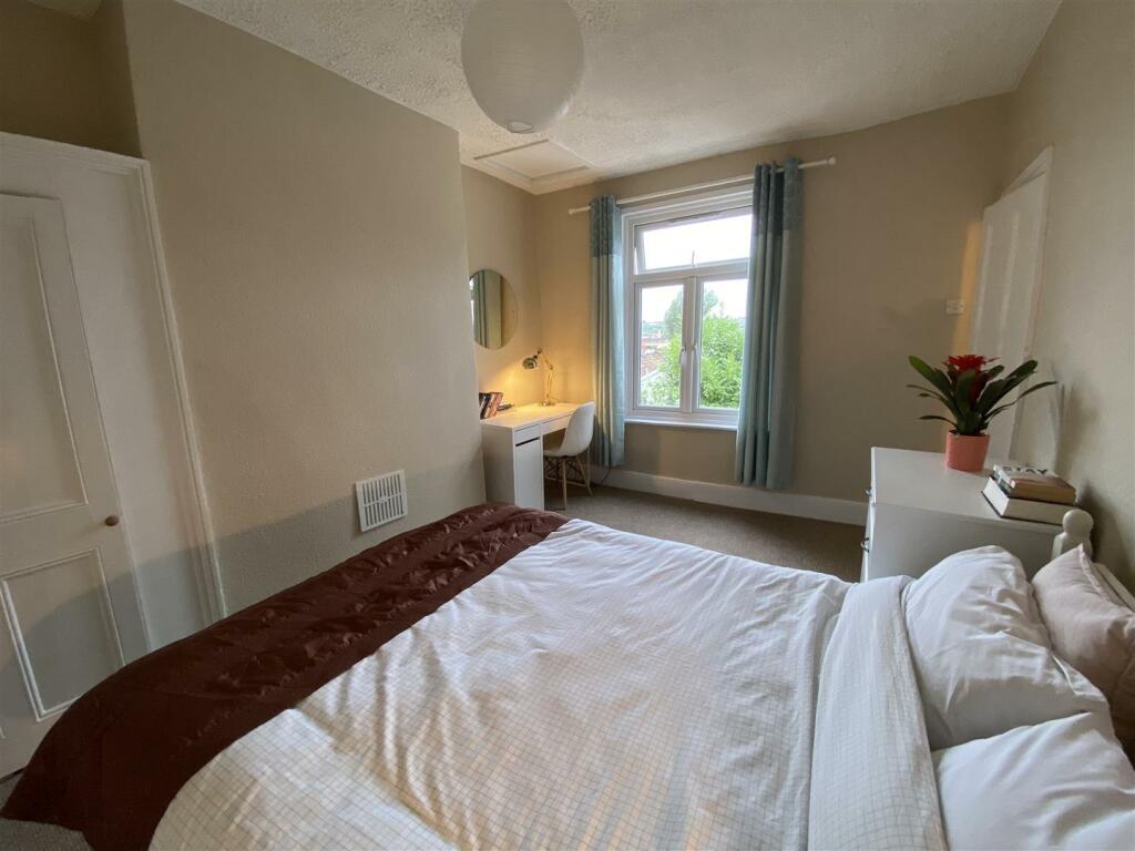 Additional image 12 of Stevens Crescent, Bristol