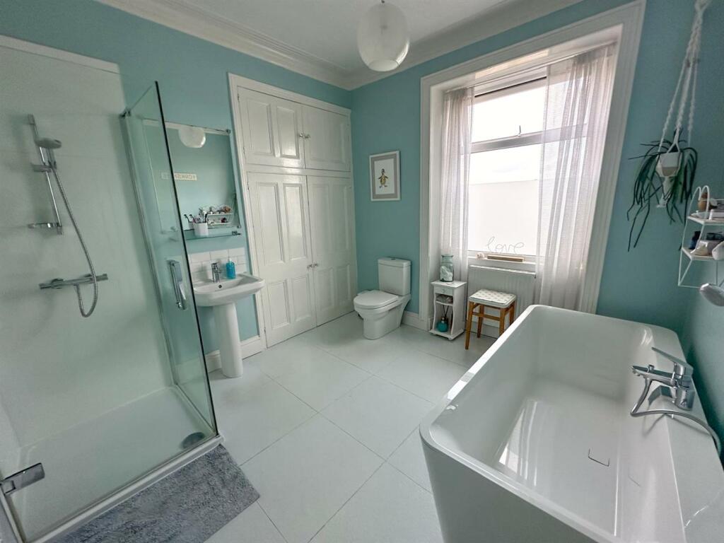 Additional image 27 of Acorn House, Pot Lane, Steeton,