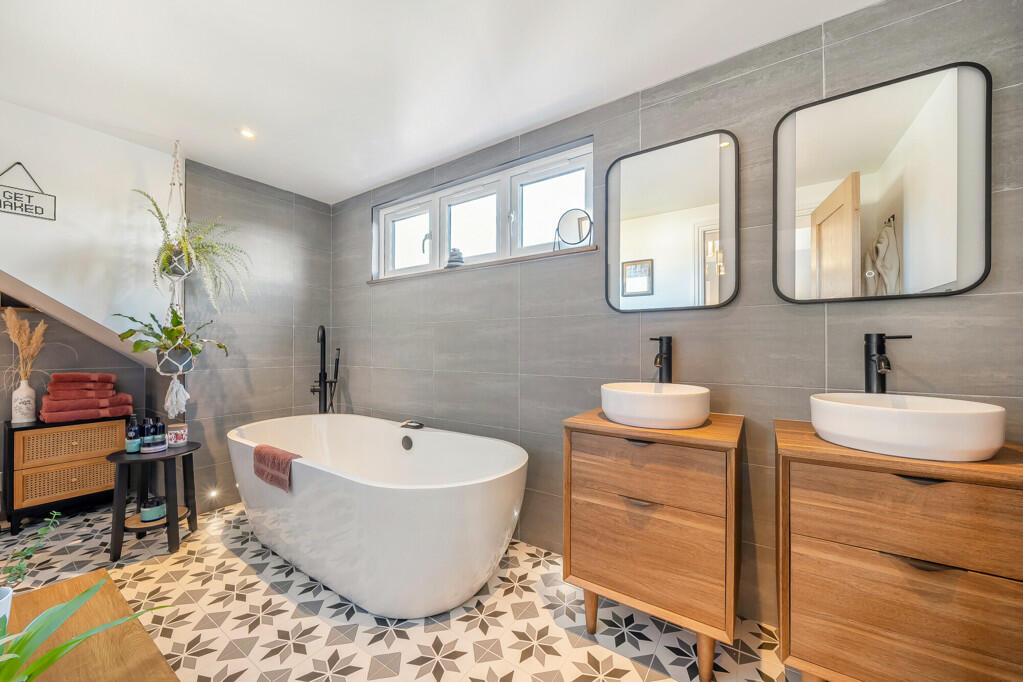 Additional image 10 of Goddington Lane, Orpington