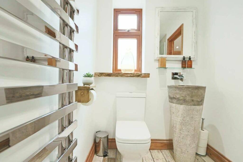 Additional image 8 of Foxhole, Foxholes Lane, Tockington, Bristol