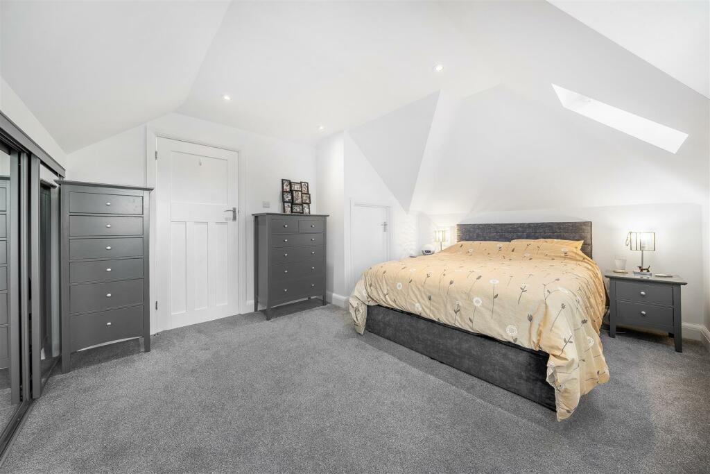 Additional image 17 of Poverest Road, Petts Wood