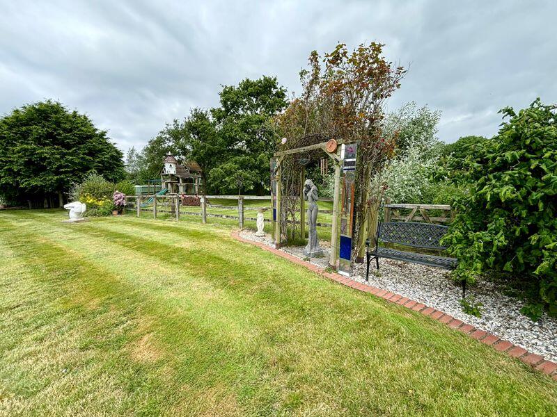 Additional image 22 of Ham Lane, Kingston Seymour