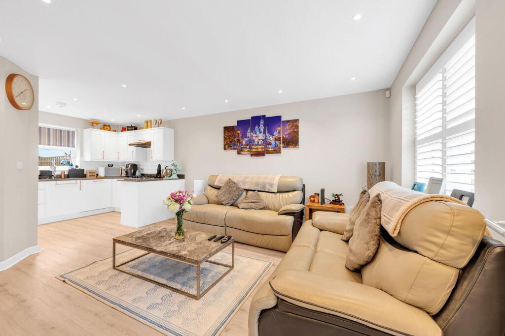 Additional image 2 of Palace Road, Bromley, BR1