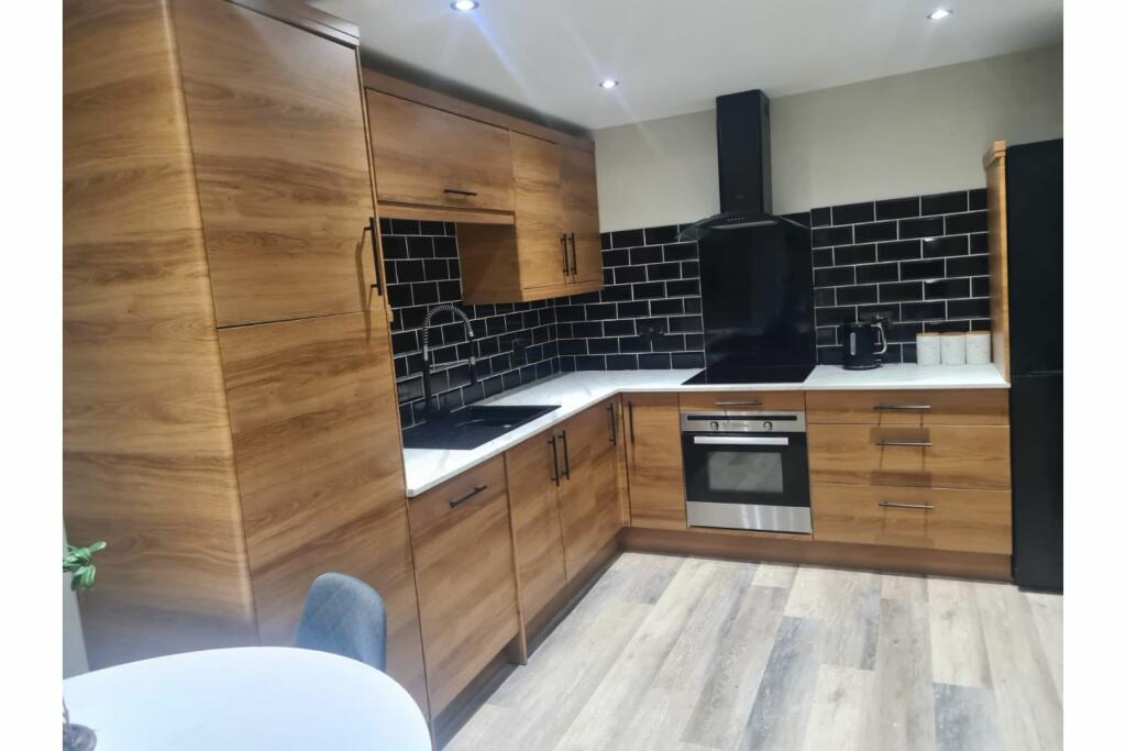 Additional image 4 of Nab Wood Drive, Shipley, BD18