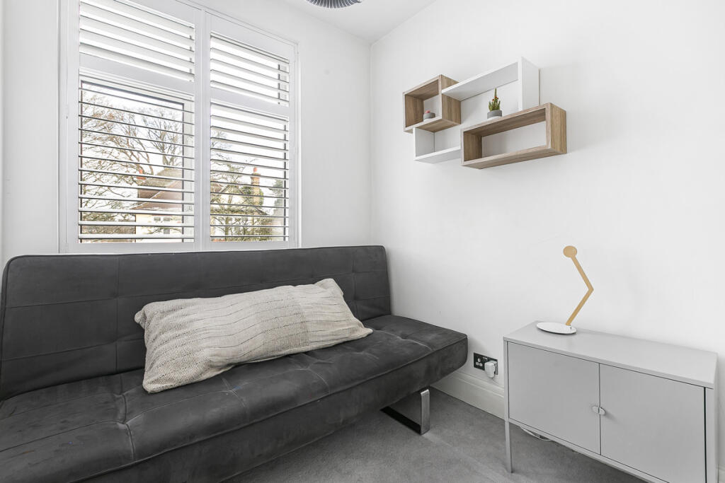 Additional image 23 of Alexandra Crescent, Bromley, BR1