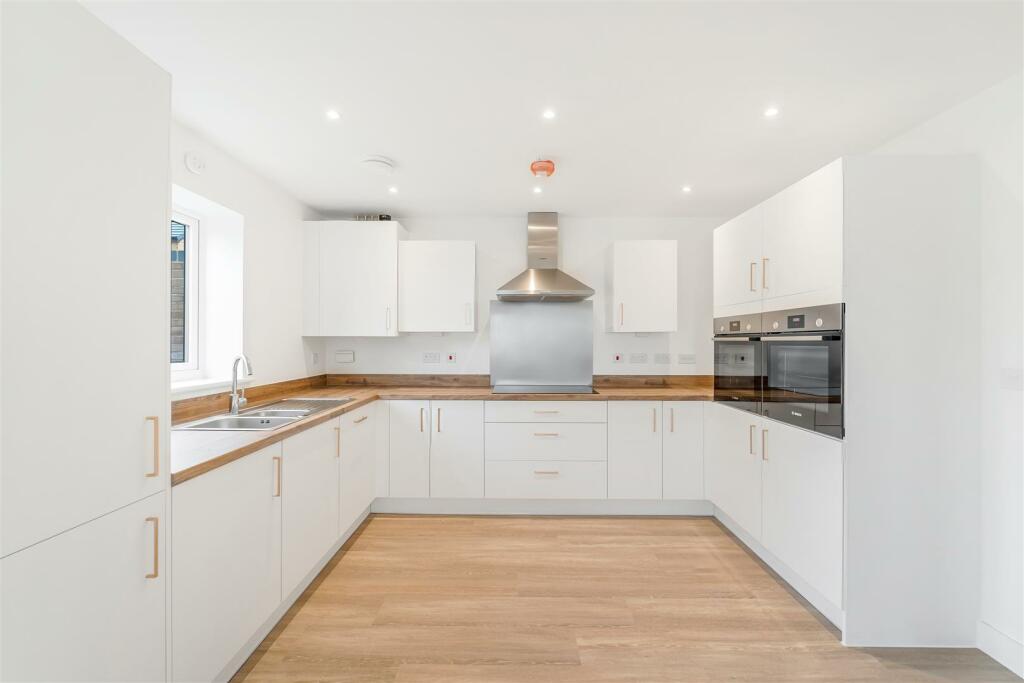 Additional image 4 of Plot 78 Locking Parklands - BRAND NEW FAMILY HOME