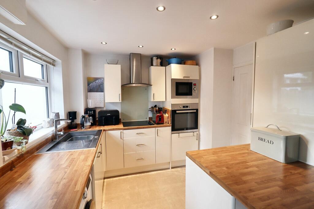 Additional image 4 of Warwick Place, Thornbury, BS35