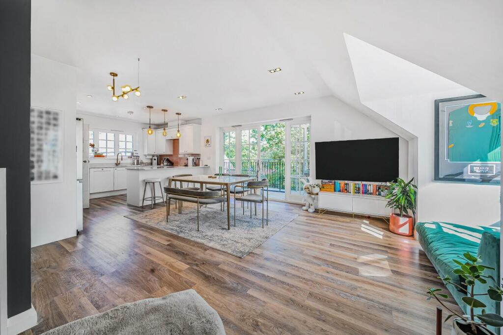 Additional image 2 of The Avenue, Beckenham