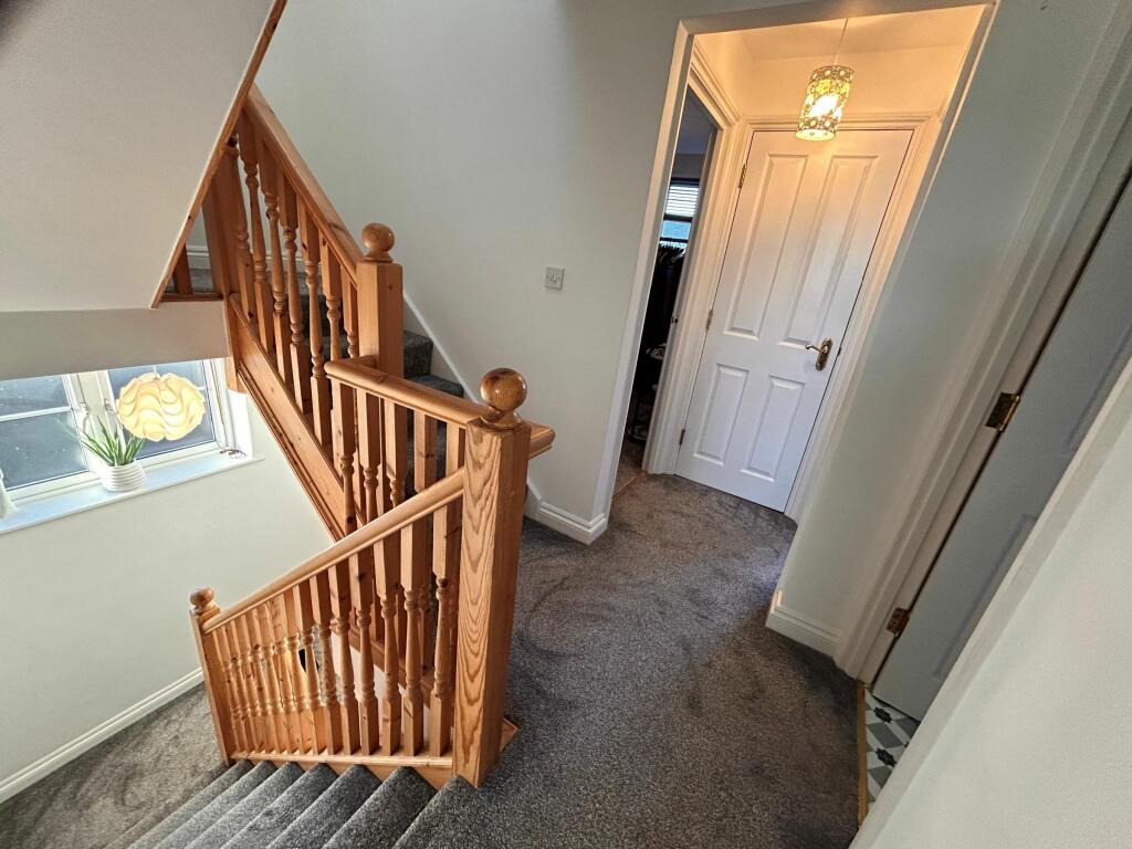 Additional image 17 of North Road, Winterbourne, Bristol