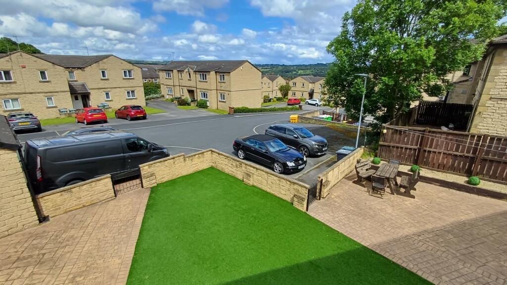 Additional image 16 of Emmeline Close, Bradford, BD10