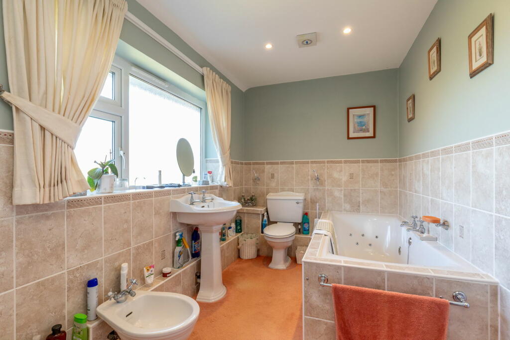 Additional image 11 of Old Park Road, Clevedon, BS21