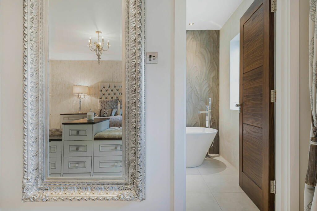 Additional image 16 of Leesons Hill, Chislehurst