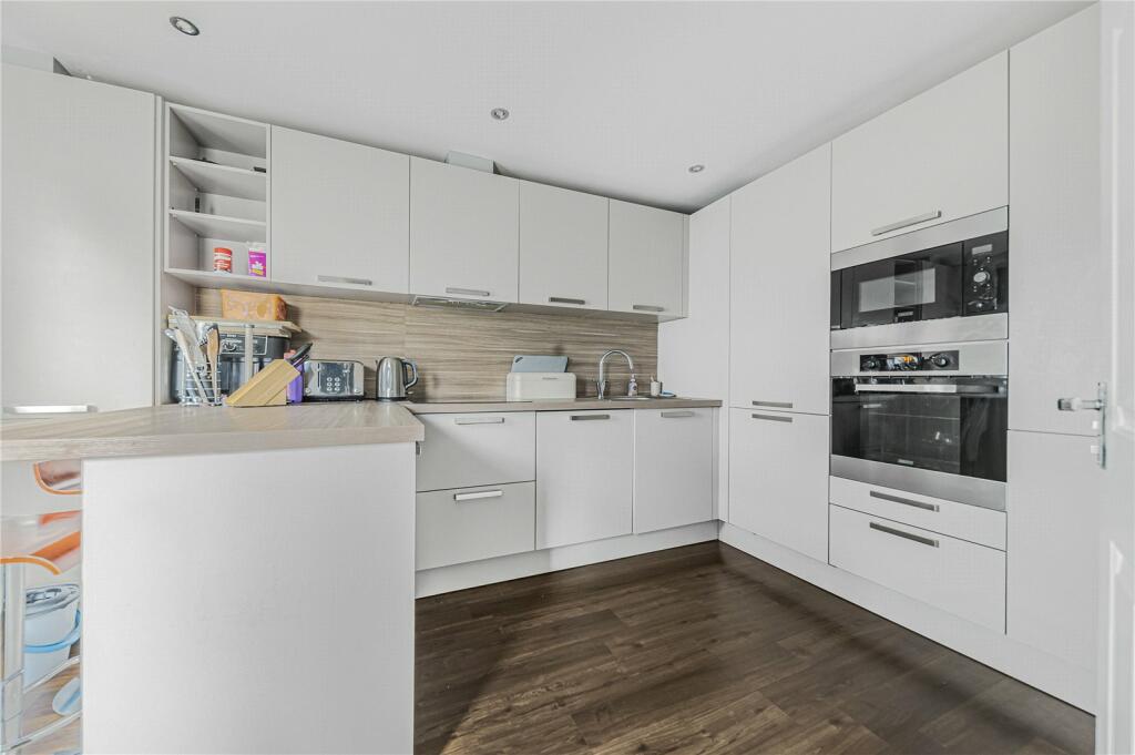 Additional image 2 of Lytchet Road, Bromley, BR1