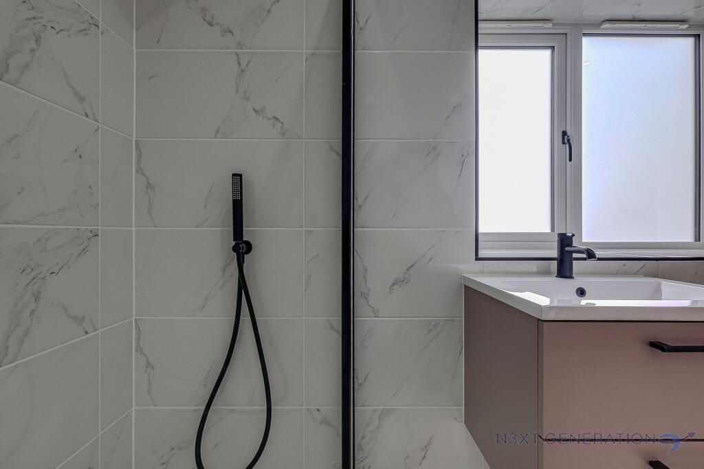 Additional image 30 of Hillside View, Drighlington