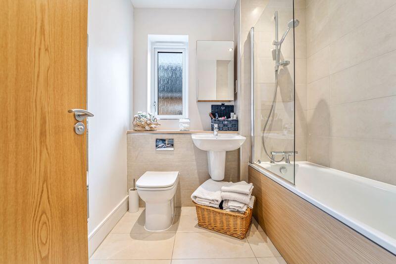 Additional image 15 of Bowen Road, Locking Parklands - HIGH STANDARD HOME