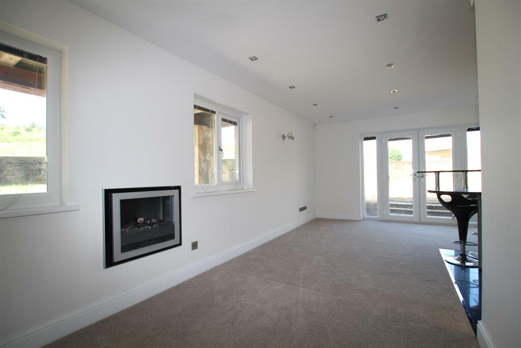 Additional image 7 of Heatherside, Baildon, Shipley
