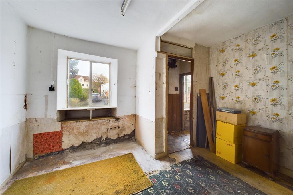 Additional image 34 of HOUSE + COTTAGE | WARMLEY