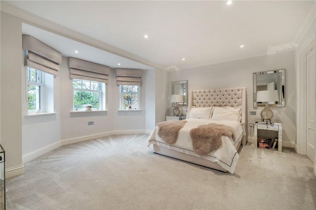 Additional image 22 of Plaistow Lane, Bromley