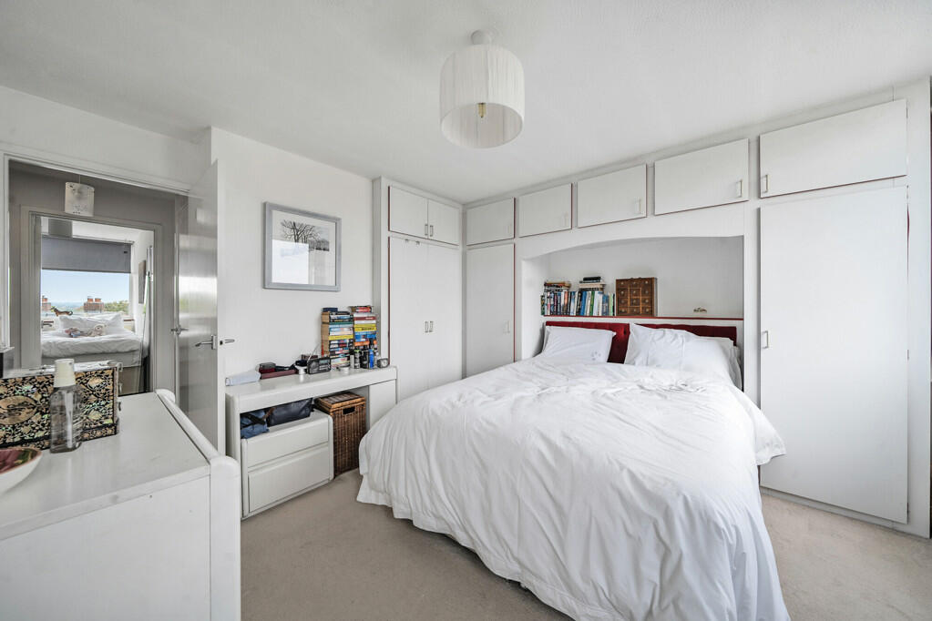 Additional image 6 of Holmdene Close, Beckenham