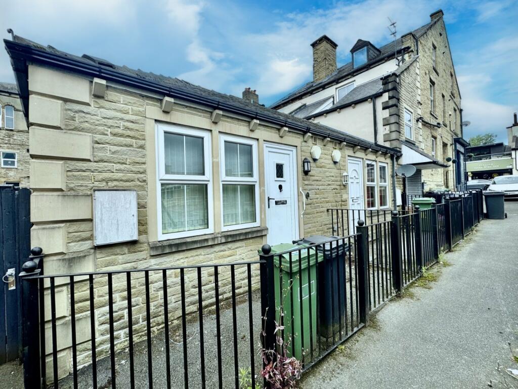 Additional image 2 of Westgate, Cleckheaton, BD19