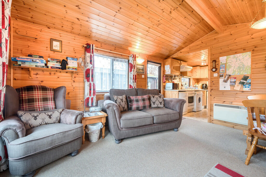 Additional image 8 of Fell View Lodge, 13 Burnside Park, Underskiddaw, Keswick, Cumbria CA12 4PF