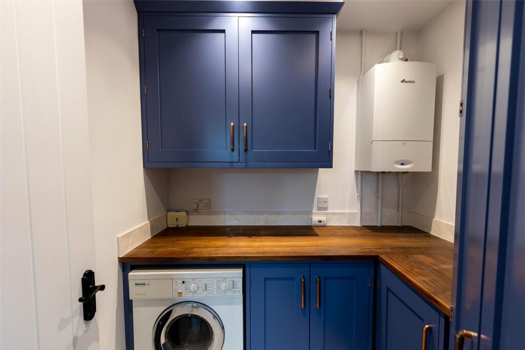 Additional image 7 of Beautifully converted 1820's Victorian school house- Paulton