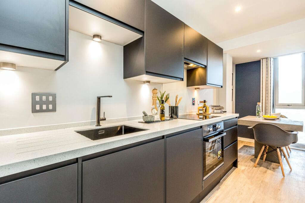 Additional image 7 of Coates House, 4 High Street, Nailsea, BS48