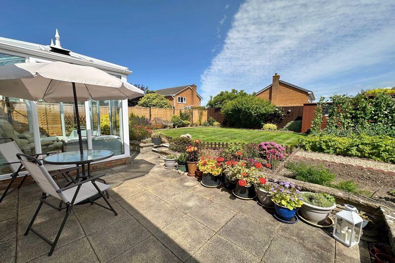 Additional image 4 of Cornwallis Avenue, Worle - 18' x 17'5" DOUBLE GARAGE