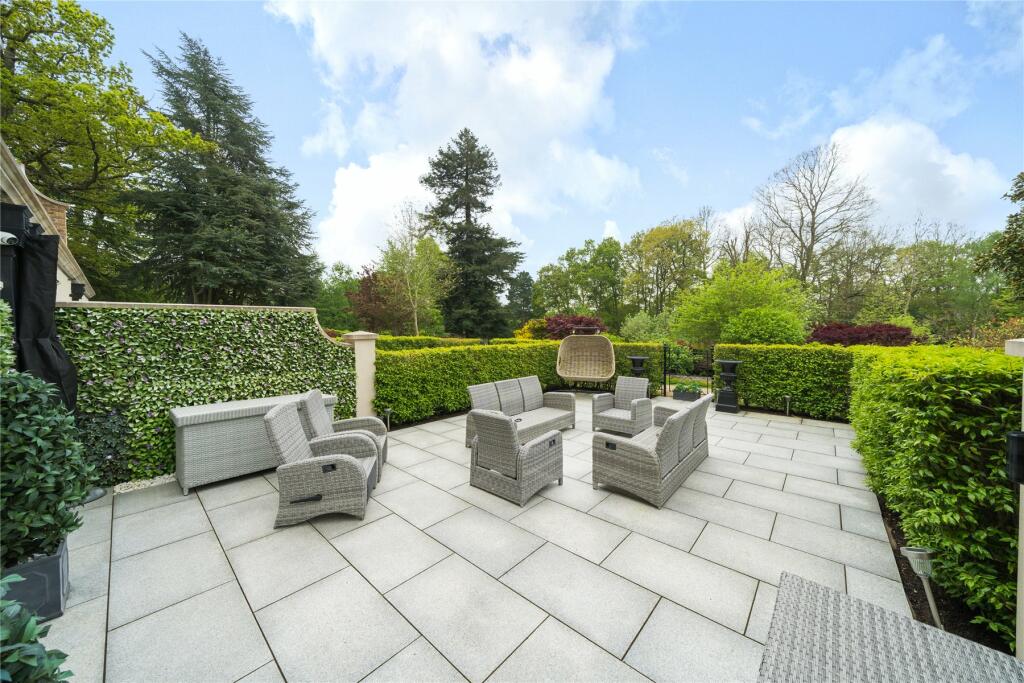 Additional image 33 of Willoughby Lane, Bromley