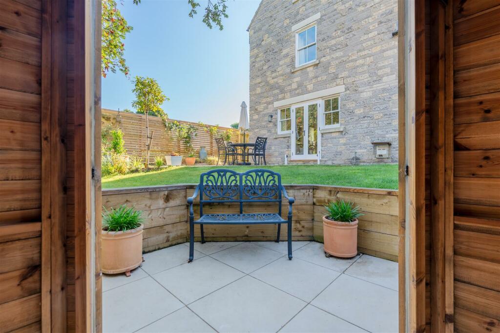 Additional image 20 of Baron Close, Bitton, Bristol